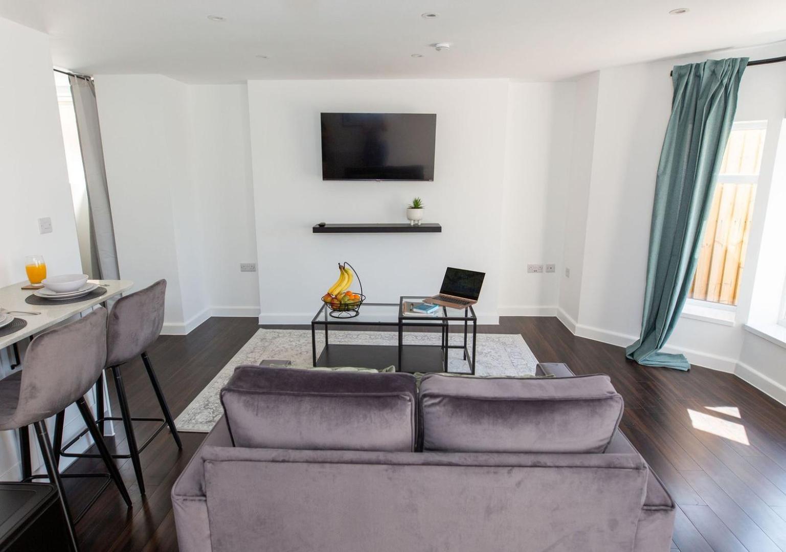 Stylish Apartment W/ Private Garden - Dog Friendly Нюпорт Екстериор снимка